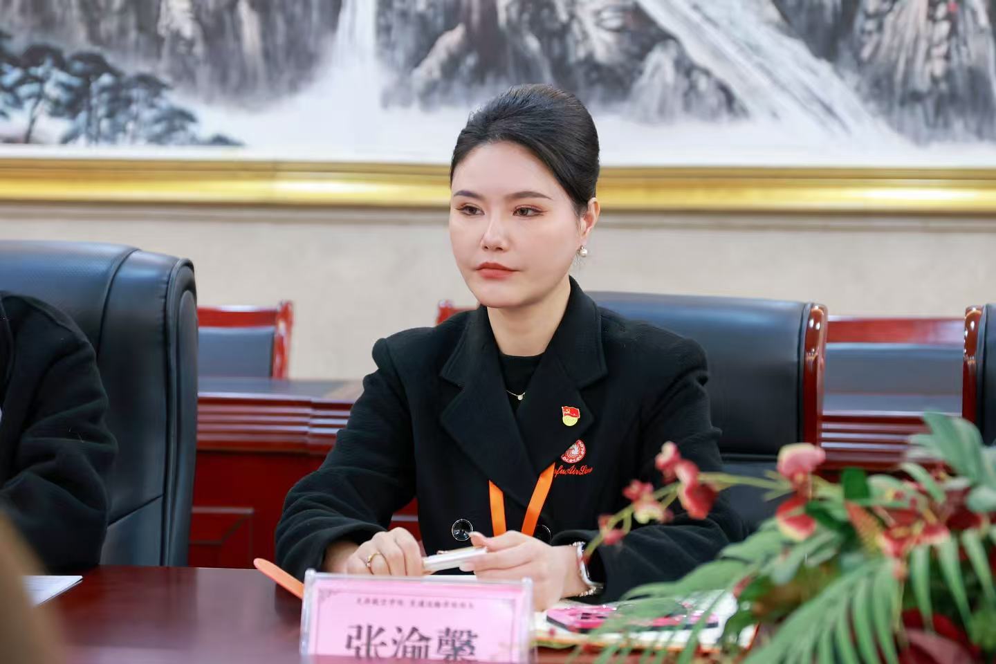 1775460900133217.jpg 开展深度考察与合作洽谈