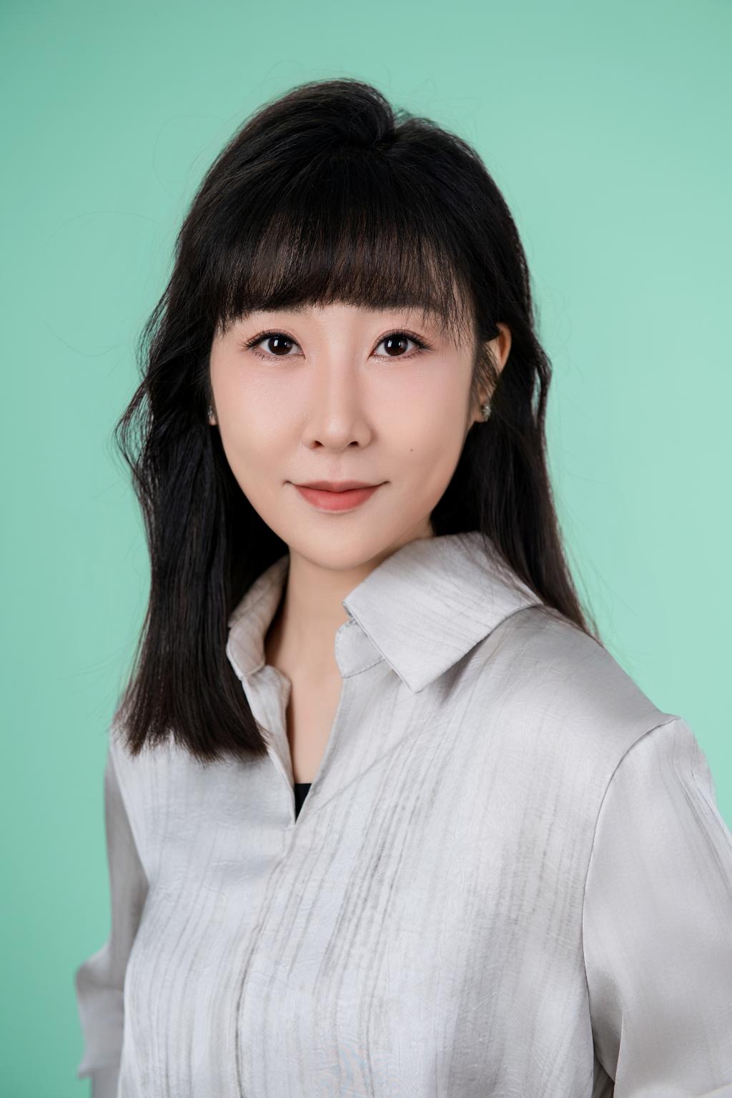 承担《思想道德与法治》《毛泽东思想和