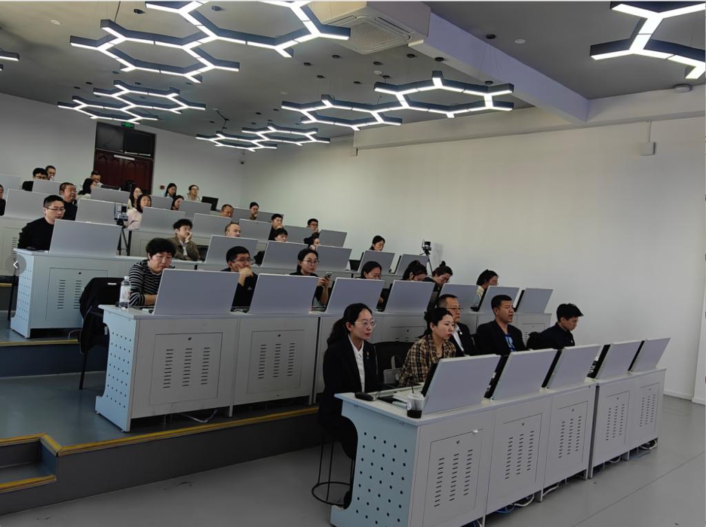 由教务处（教师发展中心）与现代安博电